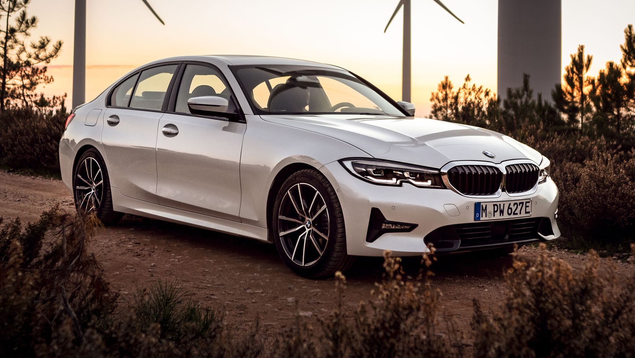 NEW 2021 BMW 330 E at AutoLux Sales and Leasin9
